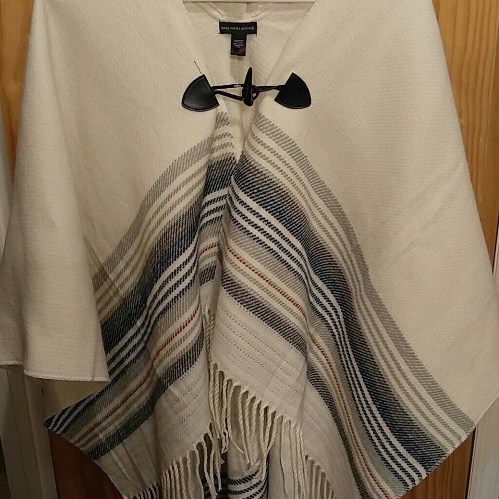 Saks fifth ave cape